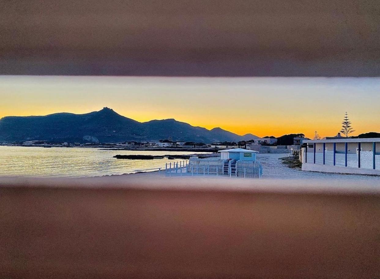 Stabilimento Lido Burrone Bed & Breakfast Favignana Luaran gambar
