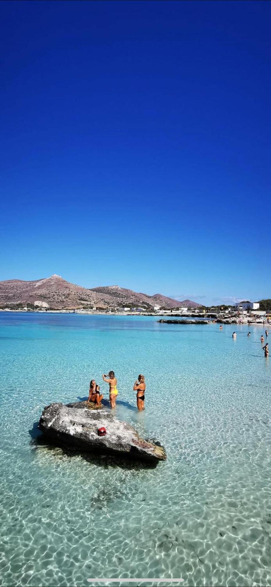 Stabilimento Lido Burrone Bed & Breakfast Favignana Luaran gambar
